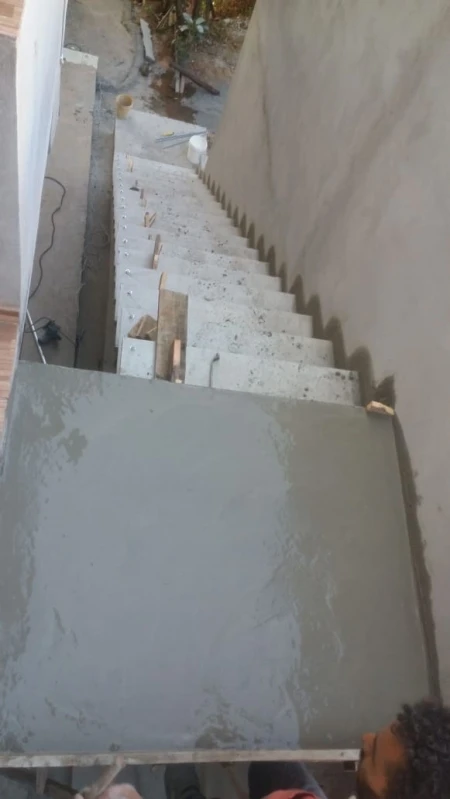 escada reta para sobrado